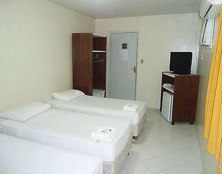 טרזינה Hotel Pio מראה חיצוני תמונה